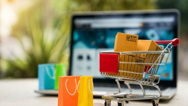 The Future of Retail: Online Shopping Trends and Offline Strategies